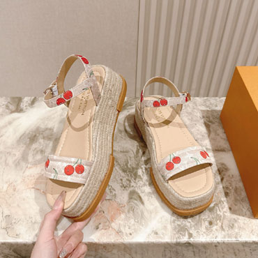 Louis Vuitton LV x TM Maya Platform Sandal 1AHNSL