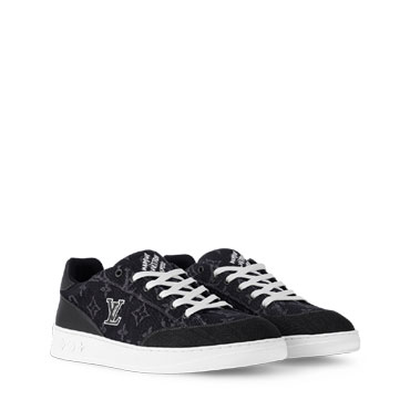 Louis Vuitton Resort Sneaker in Black 1AHQPG
