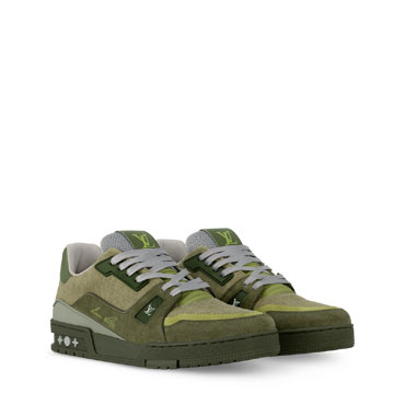 Louis Vuitton Trainer Outdoor Sneaker in Green 1AHTG7