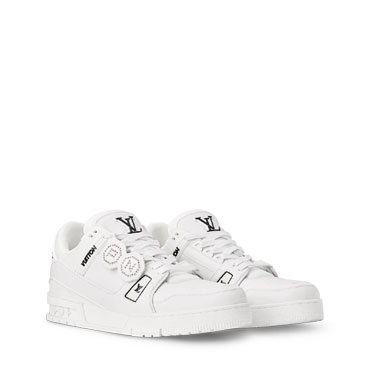 Louis Vuitton Trainer Sneaker in White 1AIKR9