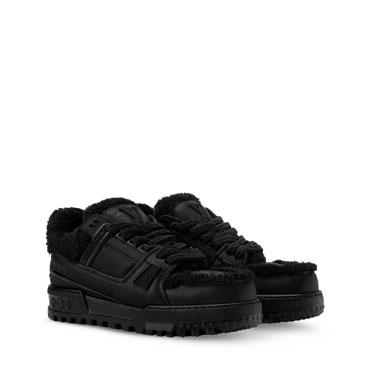Louis Vuitton Trainer Maxi Sneaker in Black 1AJ269