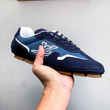 Louis Vuitton Rally Sneaker 1AJACI