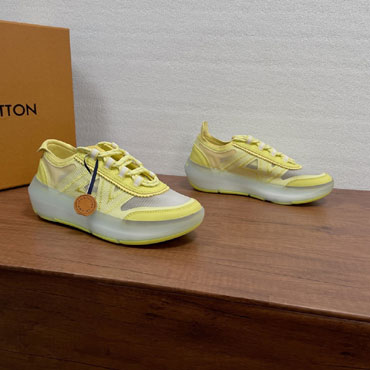 Louis Vuitton Sprint Sneaker 1AJOYK