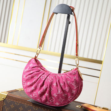 Louis Vuitton Pochette Valley M28327