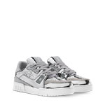 Louis Vuitton Trainer Sneaker in Silver 1AJCL7