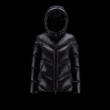 Moncler Black Chambon Short Down Jacket H20931A00048539AQ999