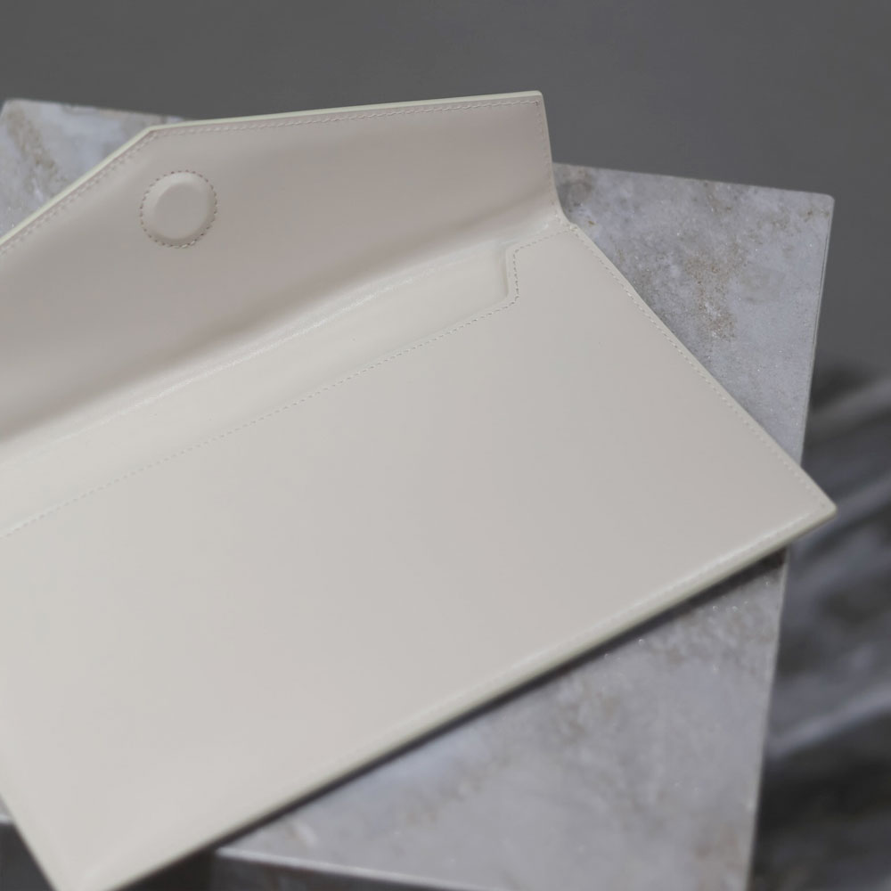 YSL Uptown Pouch Grain de Poudre Leather 565739 1GF0J 9207: Image 2