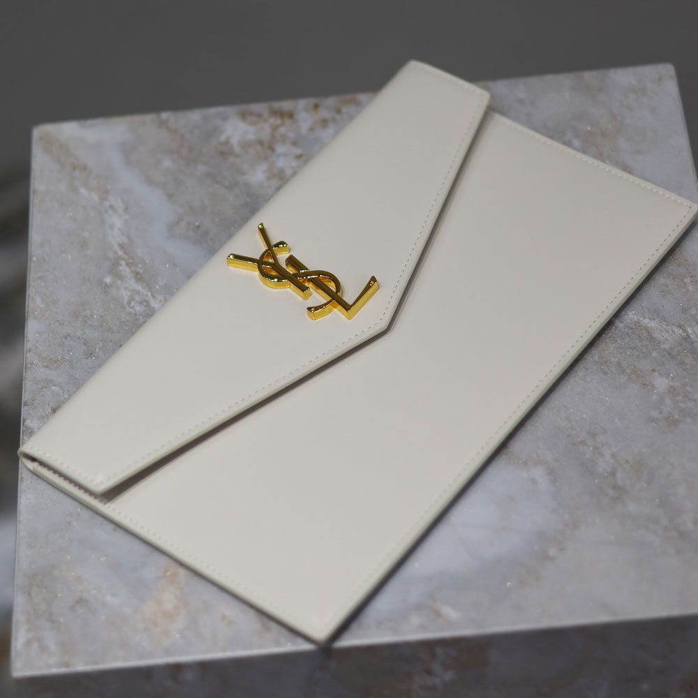 YSL Uptown Pouch Grain de Poudre Leather 565739 1GF0J 9207: Image 3