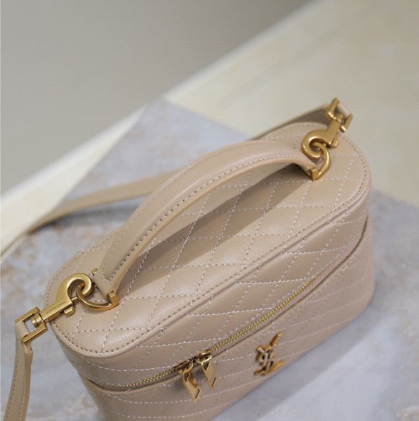 YSL Gaby Vanity Bag In Lambskin in Beige 766731 1EL07 2646: Image 3