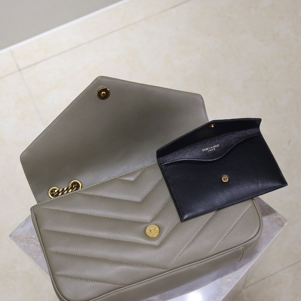 YSL Loulou Medium In Matelasse Lambskin in Coffee 801439 AAEAX 1997: Image 3