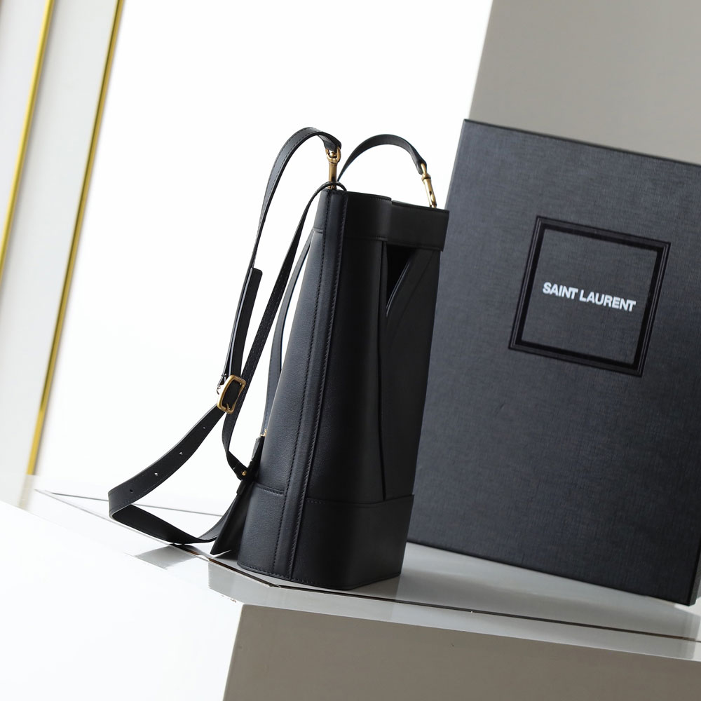 YSL Y Small Bucket In Leather in Black 808224 AAEB3 1000: Image 2