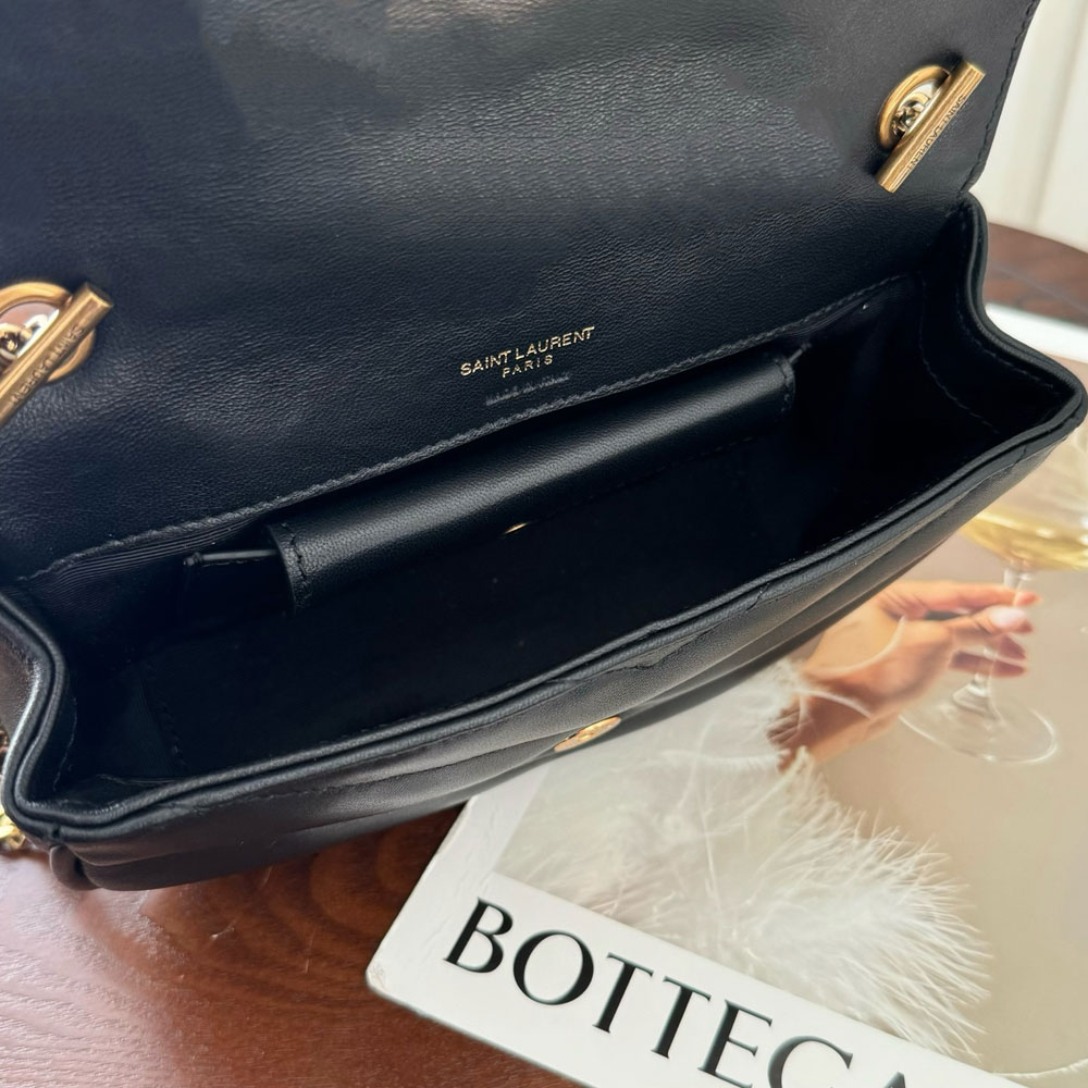 YSL Loulou Mini In Lambskin in Black 821749 AAE4Y 1000: Image 4