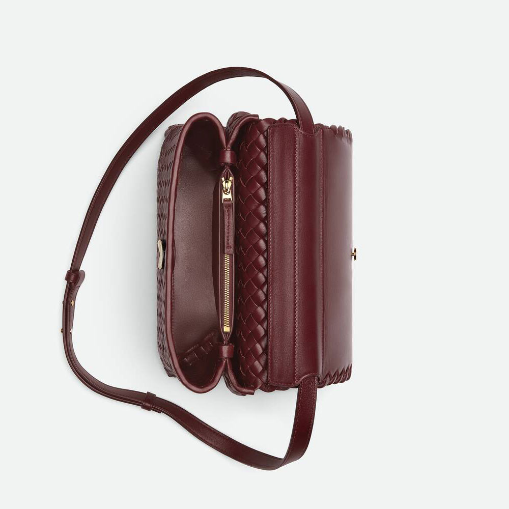 Bottega Veneta Patti Shoulder Bag in Cherry 776783 V3RG1 6413: Image 2