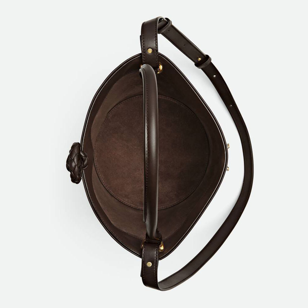 Bottega Veneta Liberta Bucket in Fondant 806038 V4SJ1 2190: Image 2
