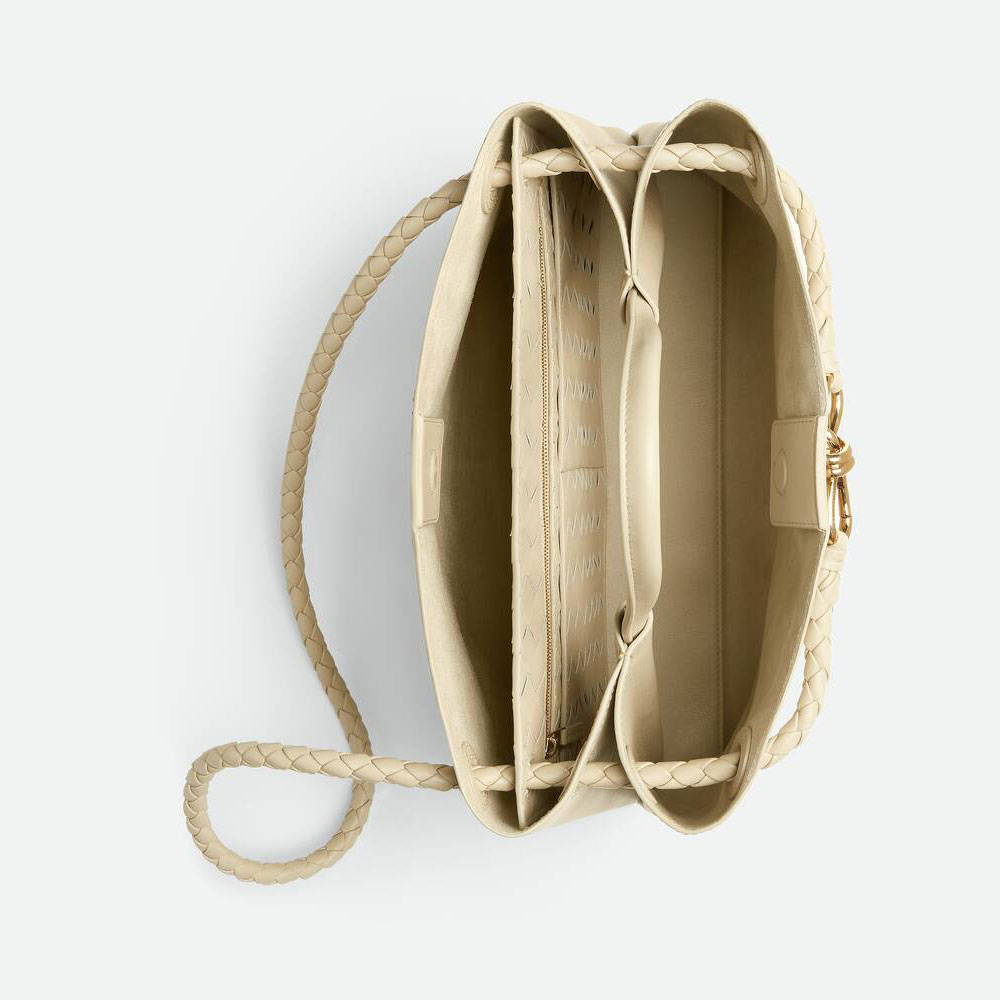 Bottega Veneta Andiamo in Ecru 810214 V4O92 9309: Image 2