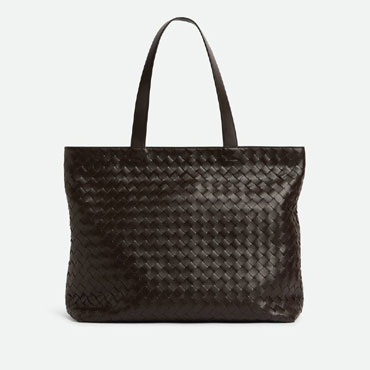 Bottega Veneta Large Intrecciato Zipped Tote in Fondant 786666 V2HL1 2145