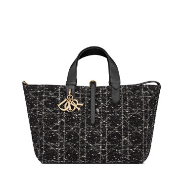 Medium Dior Toujours Bag in Black M2821OTKV M911